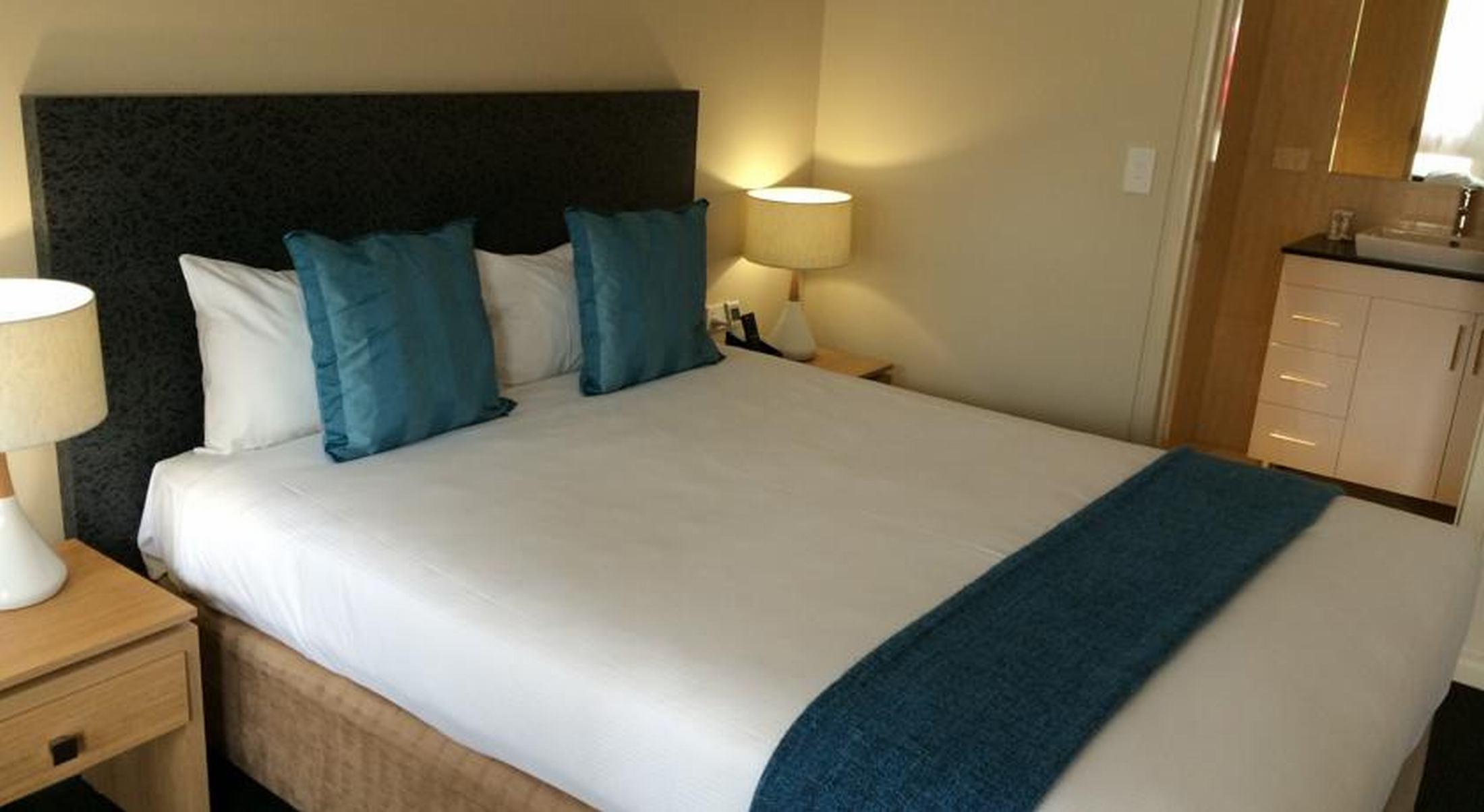 Comfort & Sombrero 4* Adelaide
