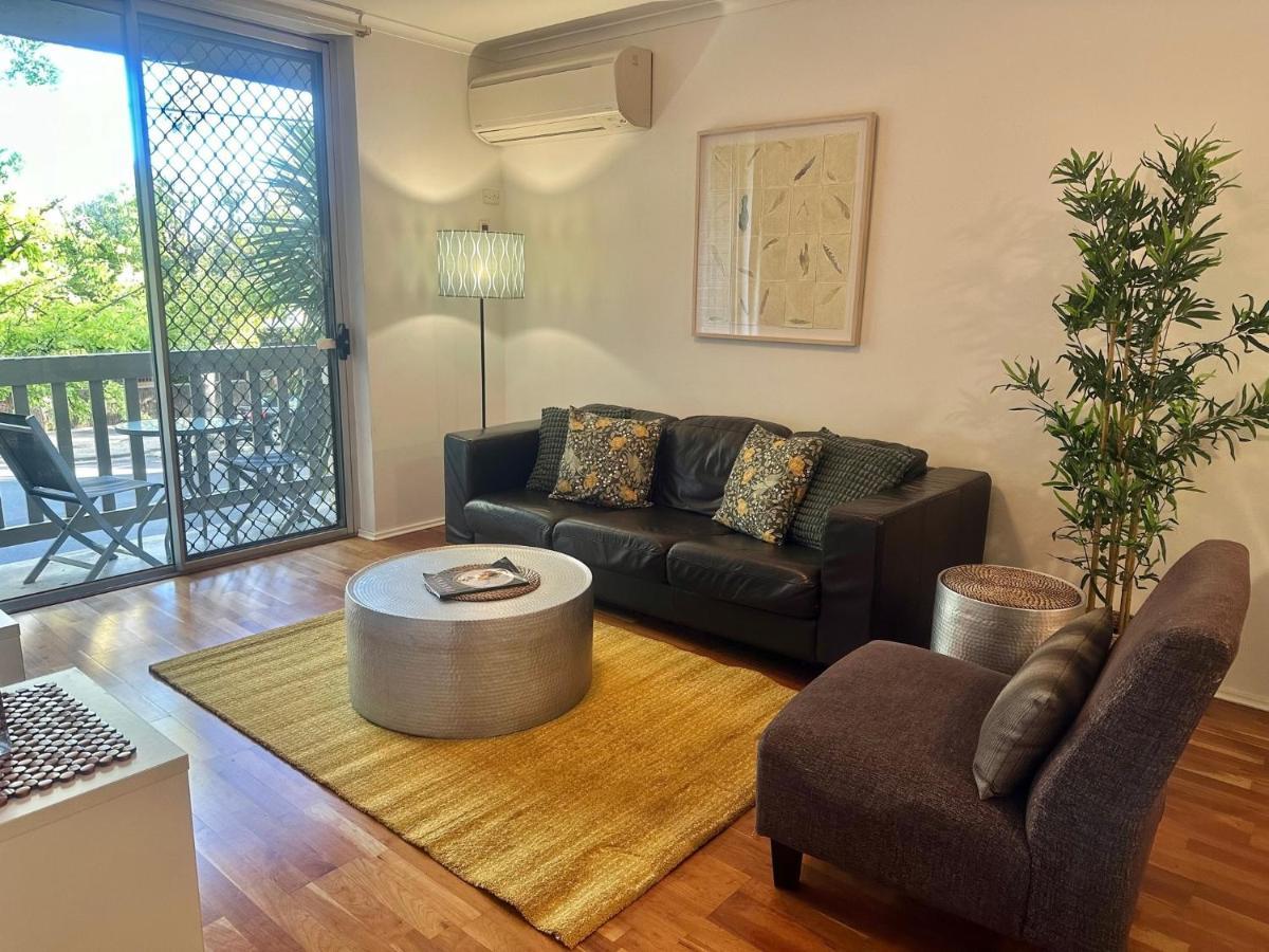 Dress Circle - Archer Street * Adelaide
