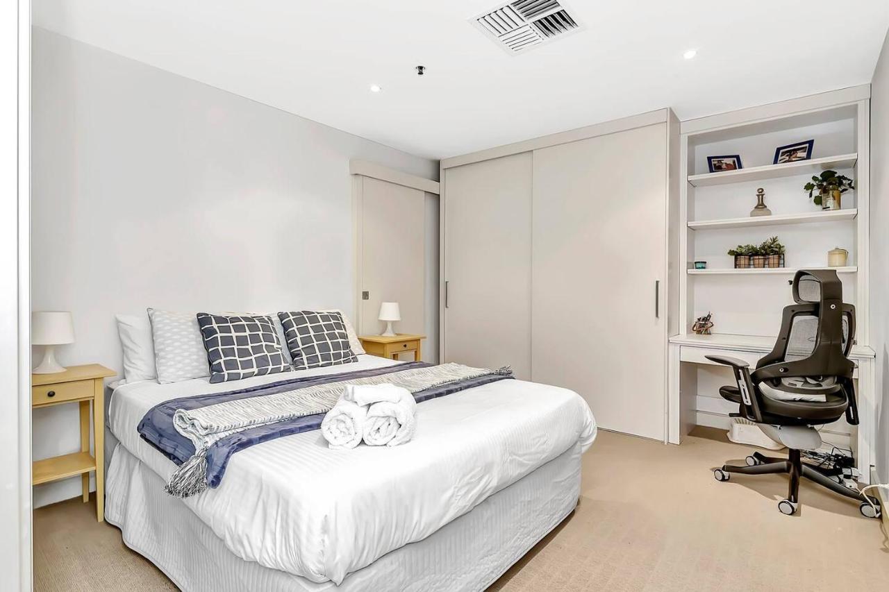 Waterfront Resort-style Living At Glenelg Apartment Adelaide