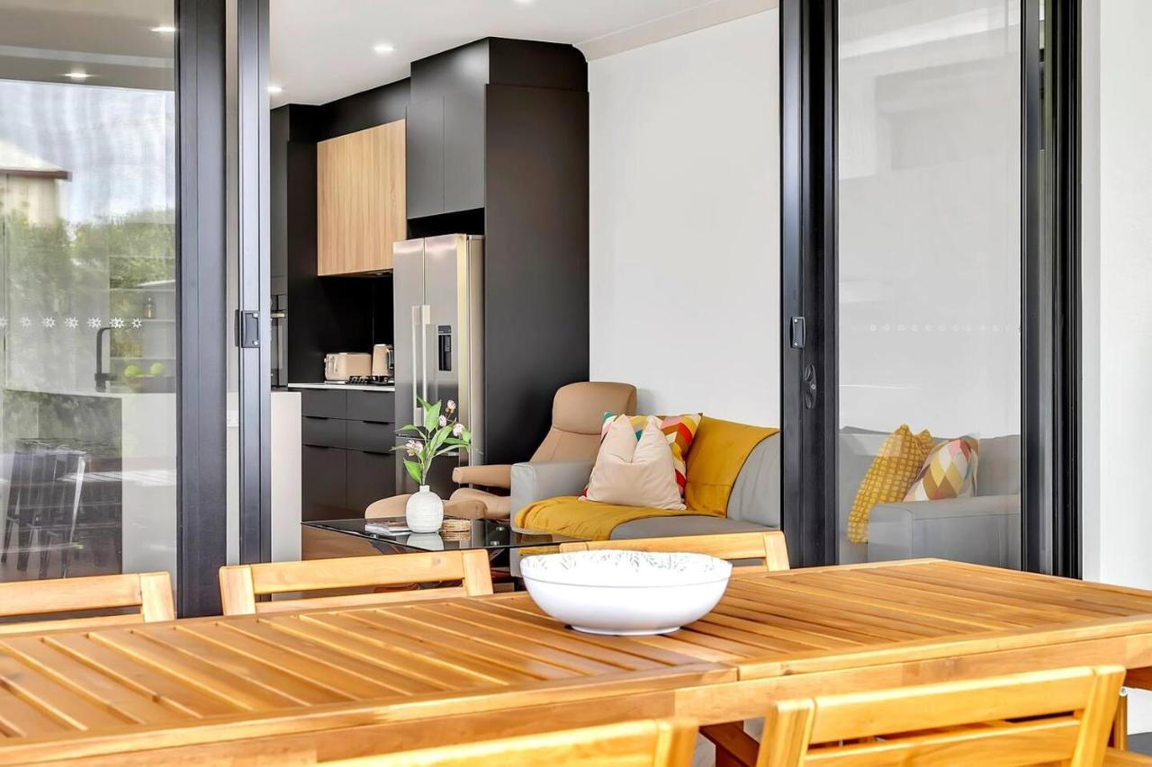 Holiday home The Art Of Zen - Modern Comfort Between And Cbd Adelaide