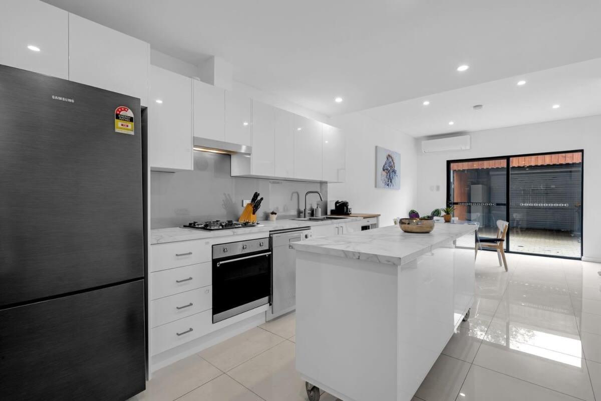2br Townhouse Cbd Chinatown Free Wifi Freeparking Holiday home