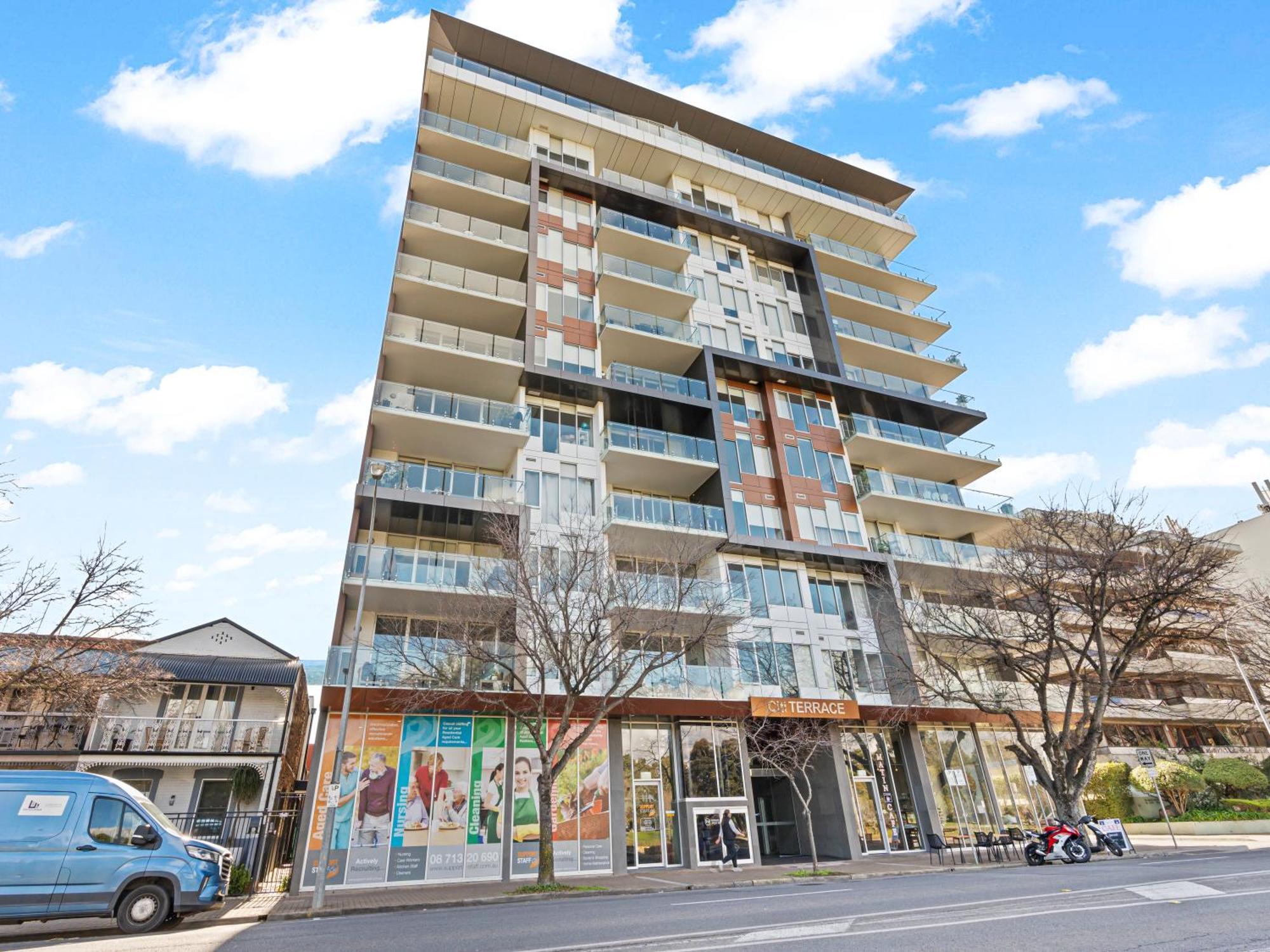 Cosy 2br W Terrace In Cbd * Adelaide