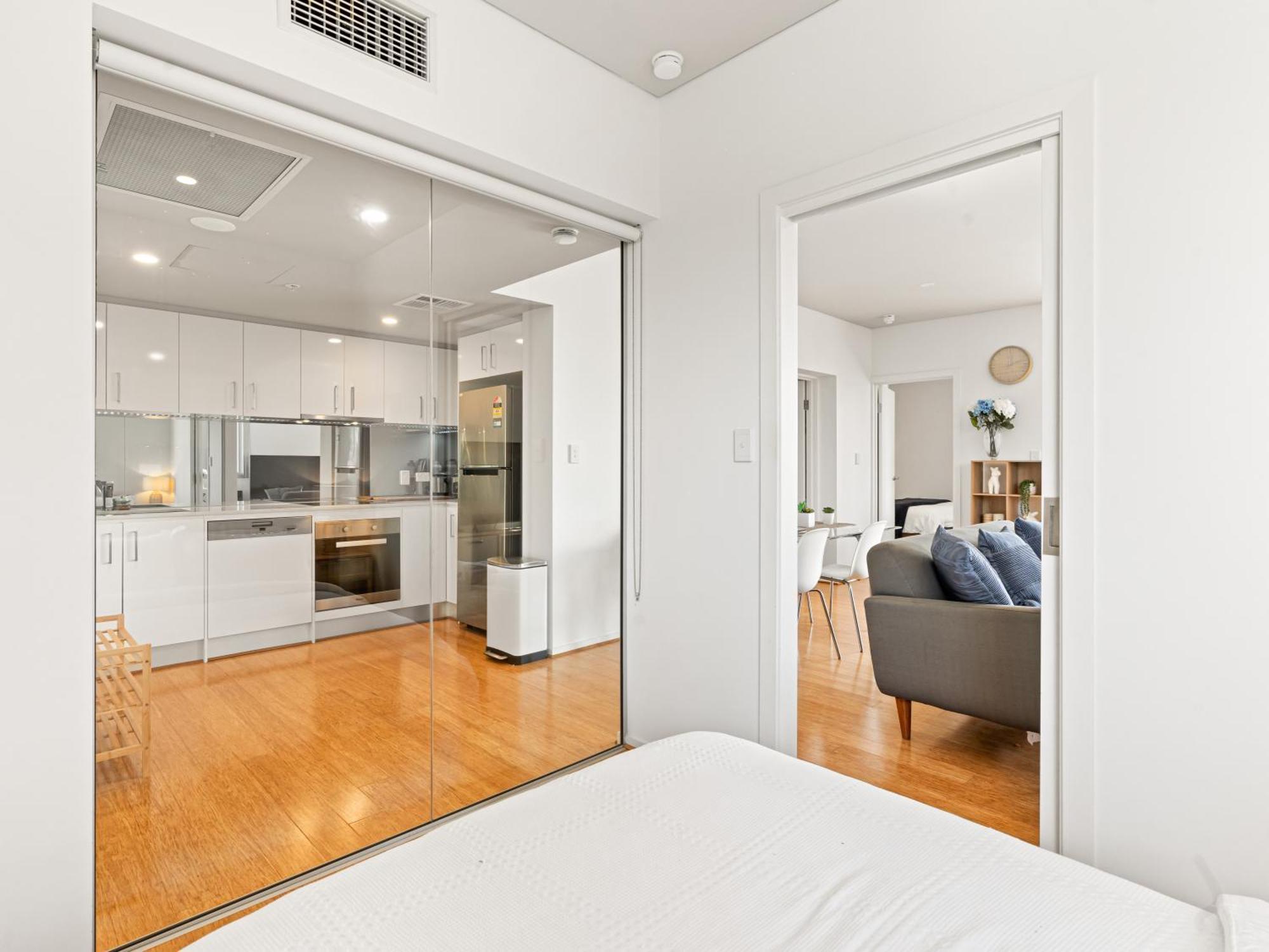Cosy 2br W Terrace In Cbd Adelaide