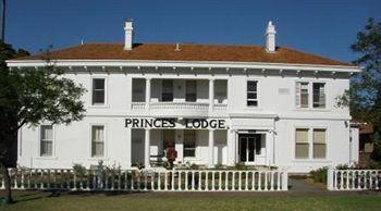 Princes 3* Adelaide