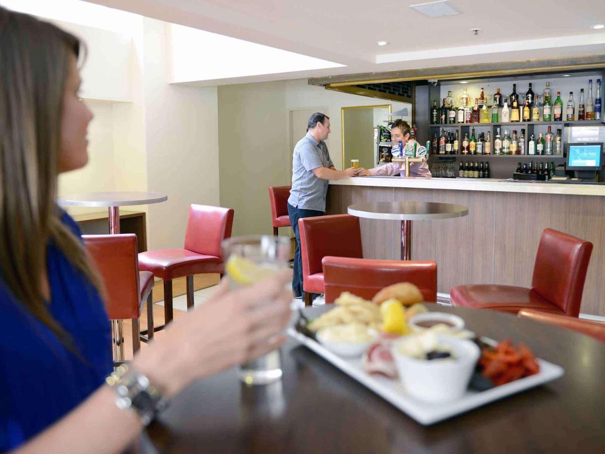 Ibis Styles Grosvenor Hotel 3*