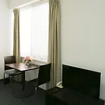 Perfect 1-Bedroom Studio On Gouger With Wi-Fi