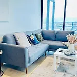 2 Bedroom Ap In The Heart Of Cbd