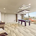 2 Bedroom Apartment With Car Parking On Grote Street