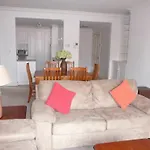 City Escape 2Bd In Adelaides East End 3