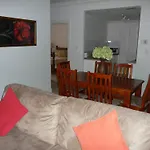 City Escape 2Bd In Adelaides East End 3