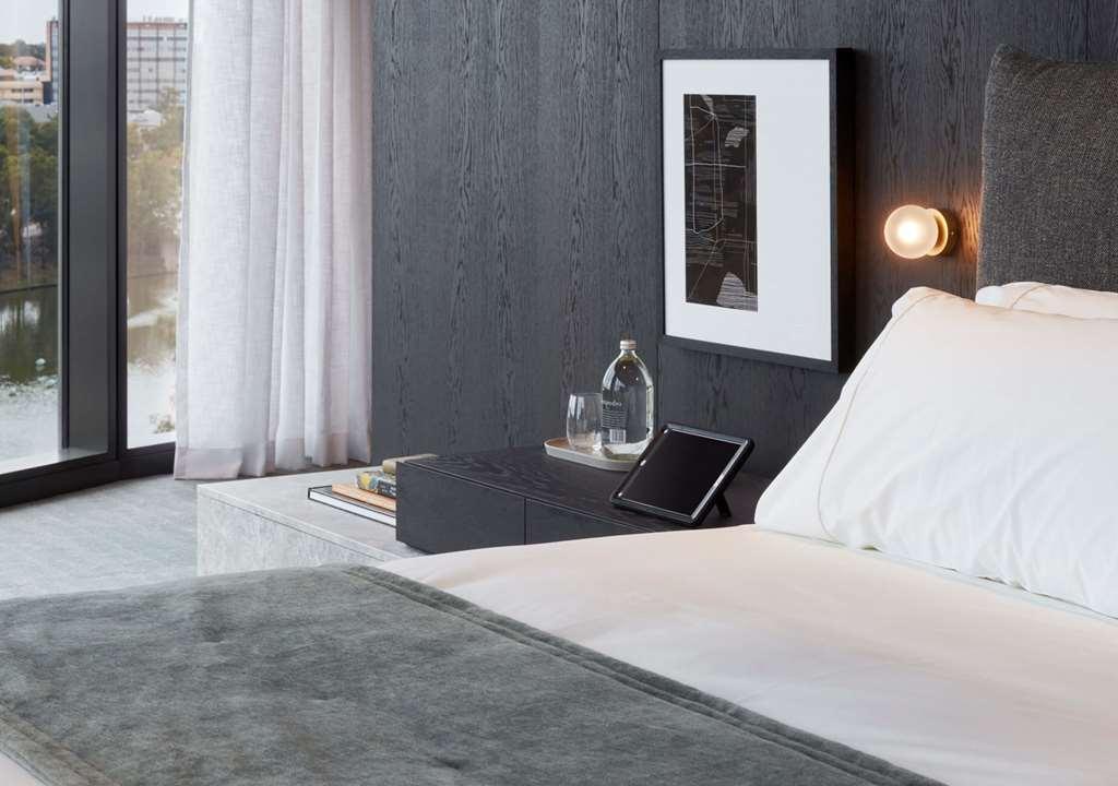Eos By Skycity 5* Adelaide