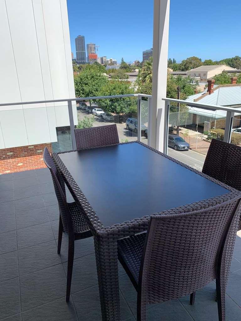 The Palms Aparthotel Adelaide
