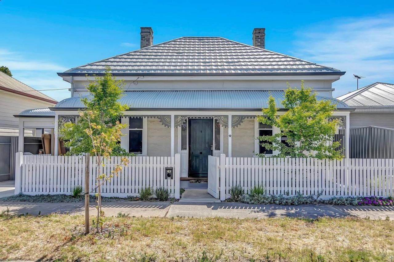Holiday home 'chimney Cottage' Family Gem Where Meets Port *
