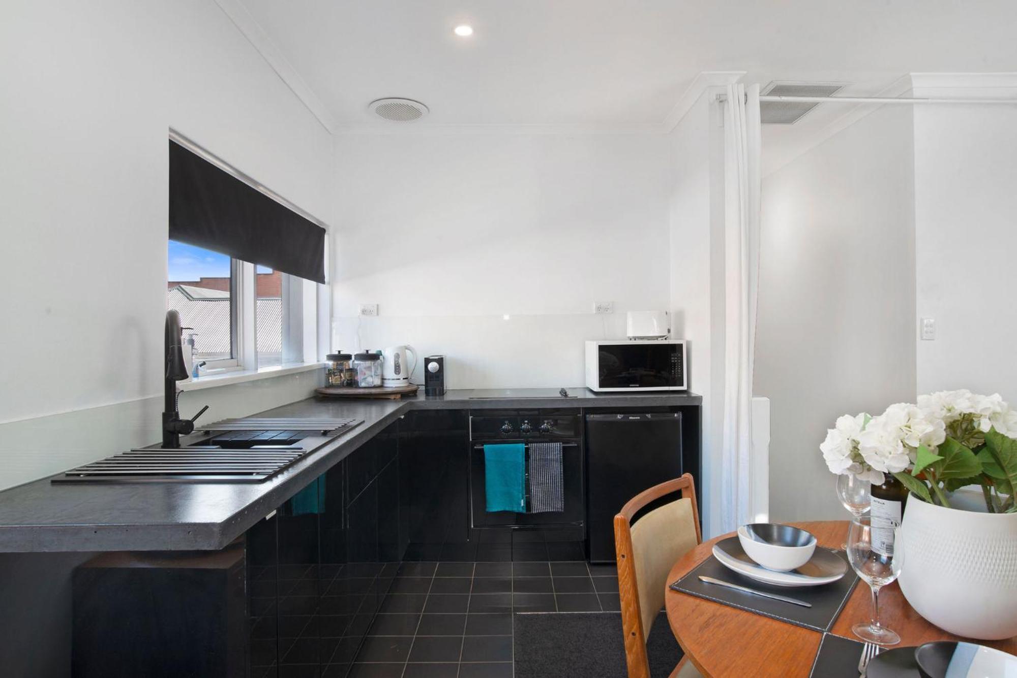 The Muse On Halifax Stylish Town House Apartment *