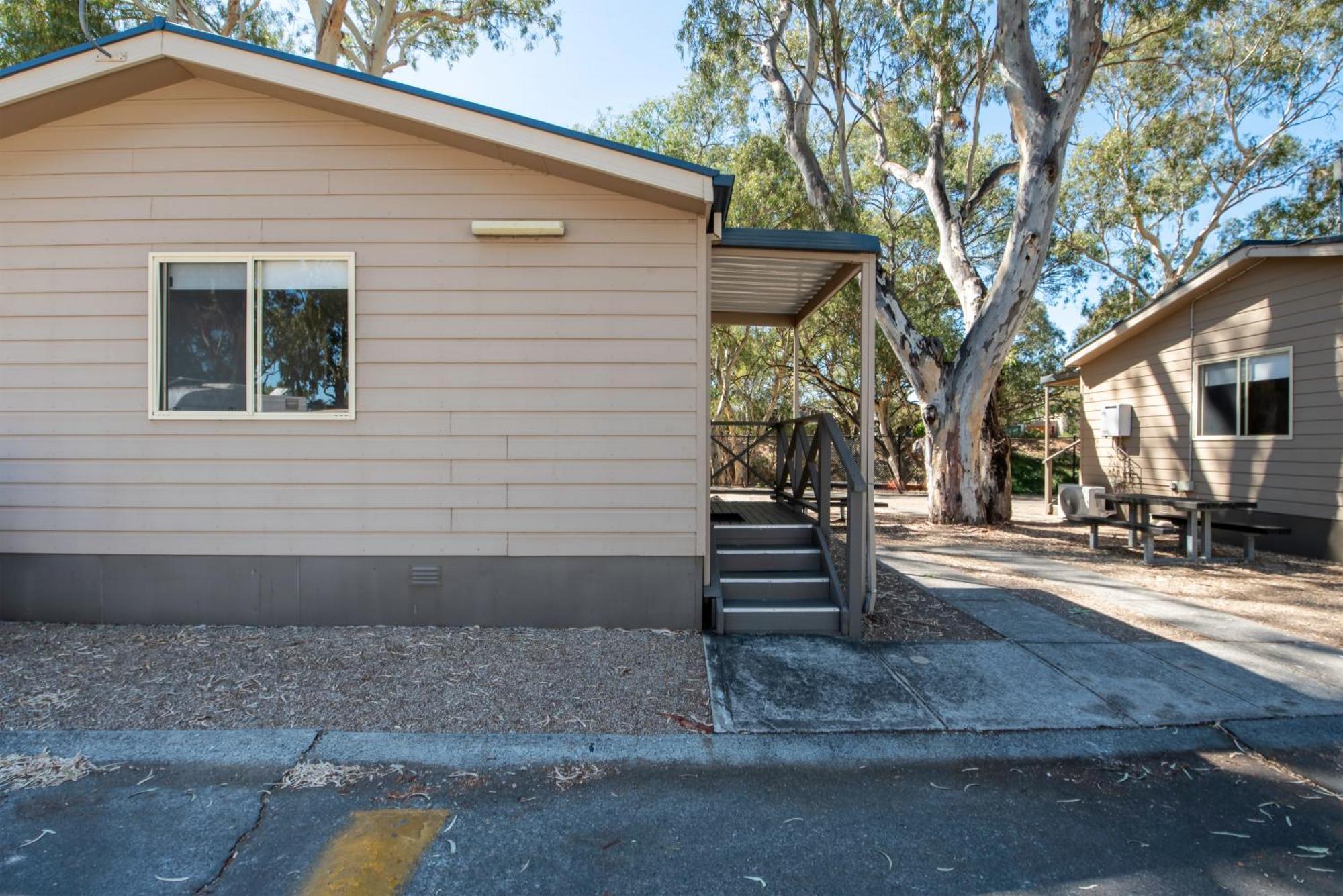 Echo Holiday Parks - Windsor Gardens Holiday park Adelaide