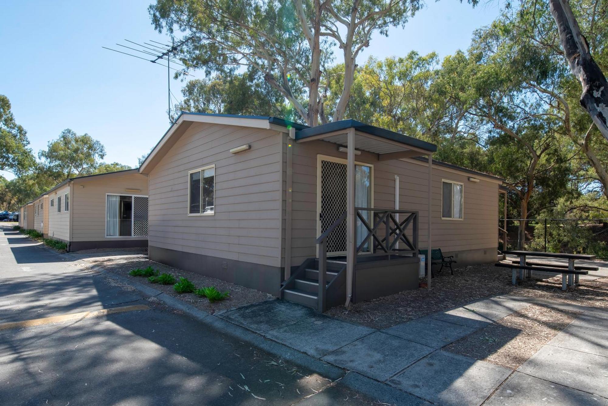 Echo Holiday Parks - Windsor Gardens Adelaide