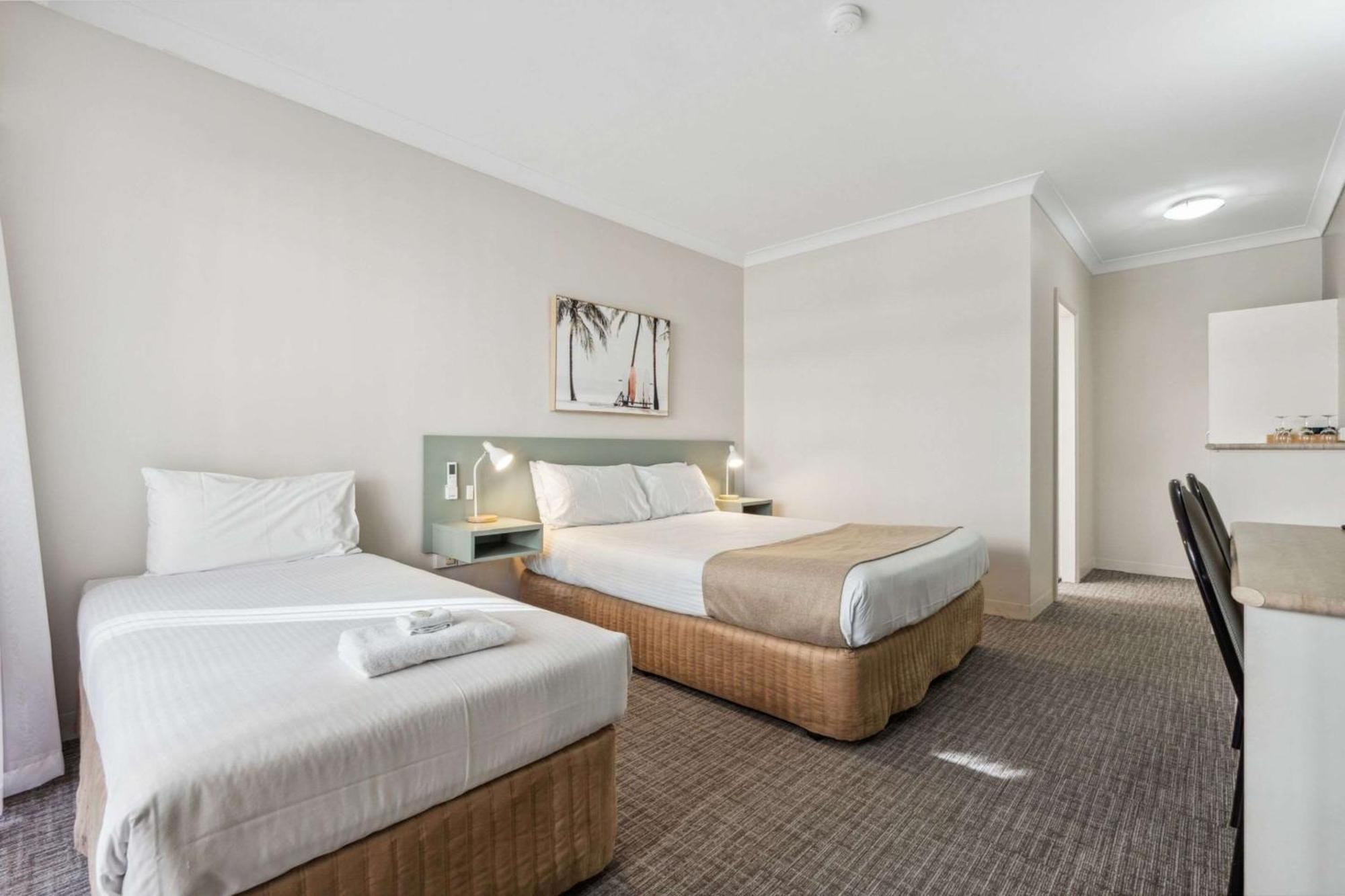 Econo Dockside Glenelg Lodge