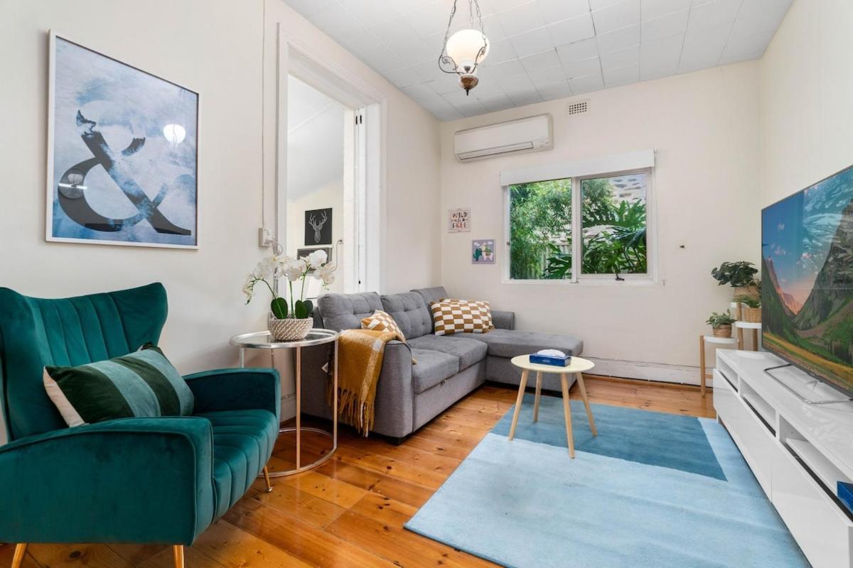 Cozy Retreat 3br In Norwood *