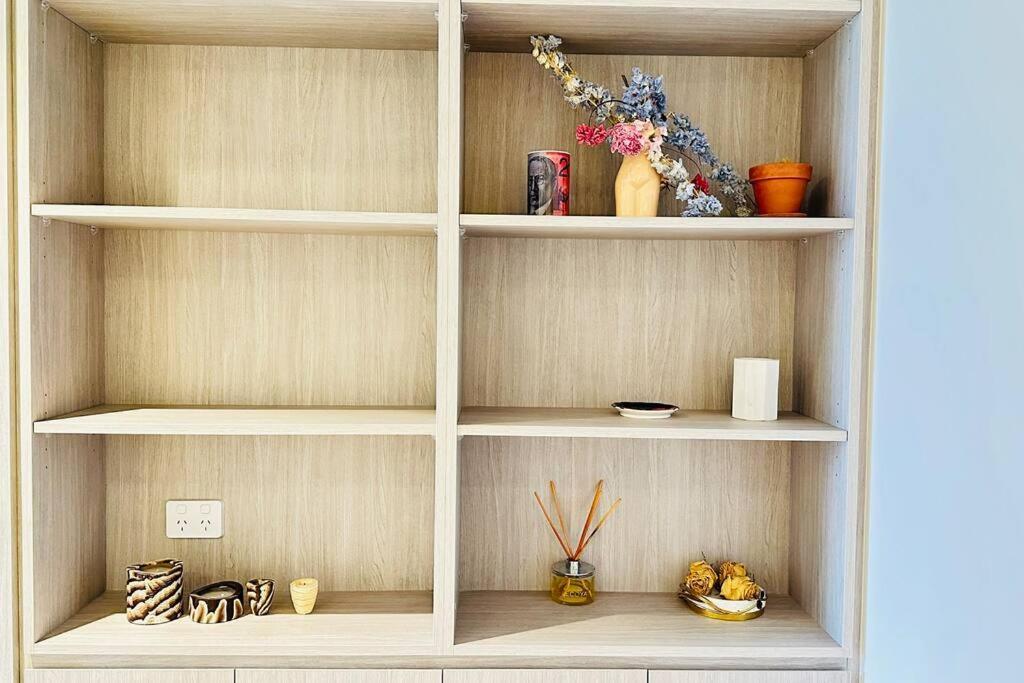 Apartment 2 Bedroom Ap In The Heart Of Cbd Adelaide