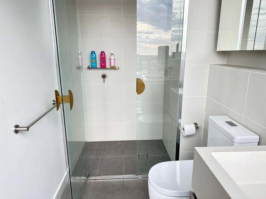 Apartment 2 Bedroom Ap In The Heart Of Cbd Adelaide