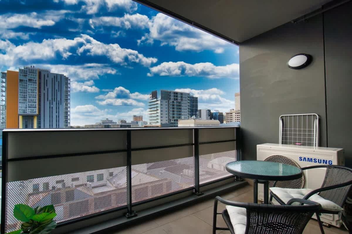 Modern 2 Bedroom - Cbd Apartment Adelaide