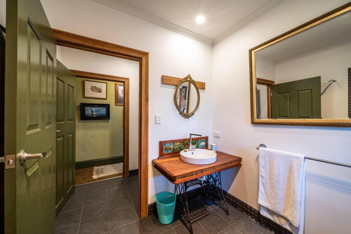 The Spotted Cow, Fringe, Pet-friendly Holiday home *