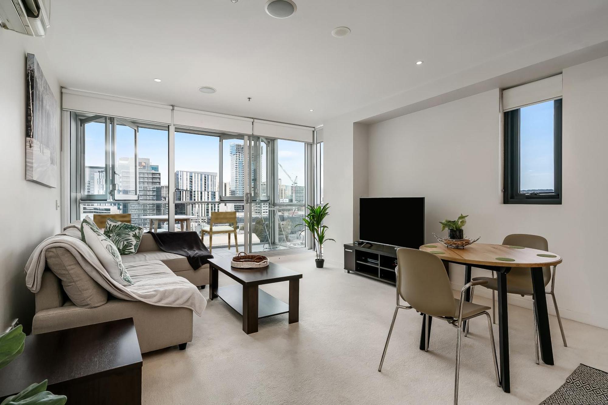 Apartment Swainson On Balfours
