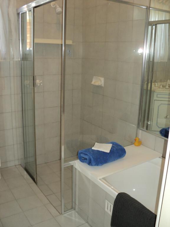 Glenelg Sea-breeze Bed & Breakfast 3*