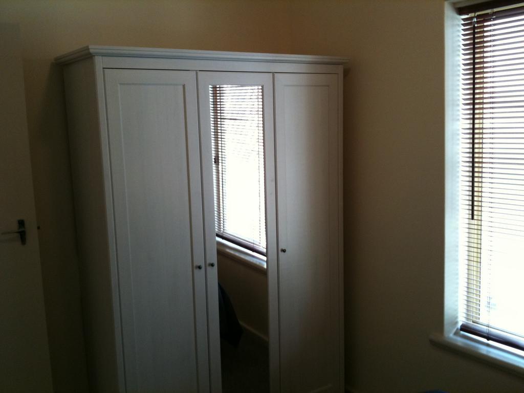 - Semaphore Front