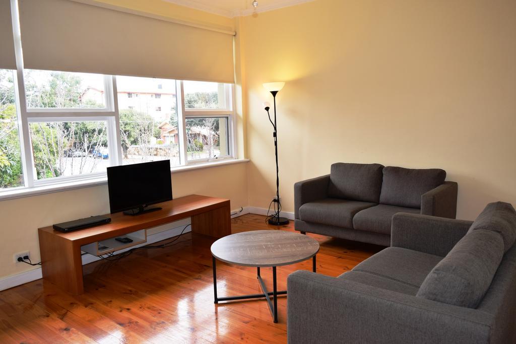 Apartment Glenelg Apartments-ellis