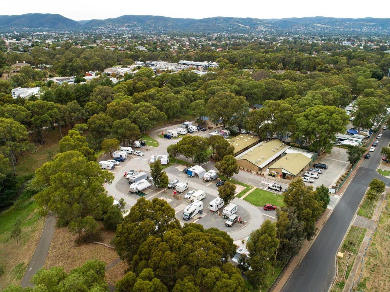 Echo Holiday Parks - Windsor Gardens 3* Adelaide