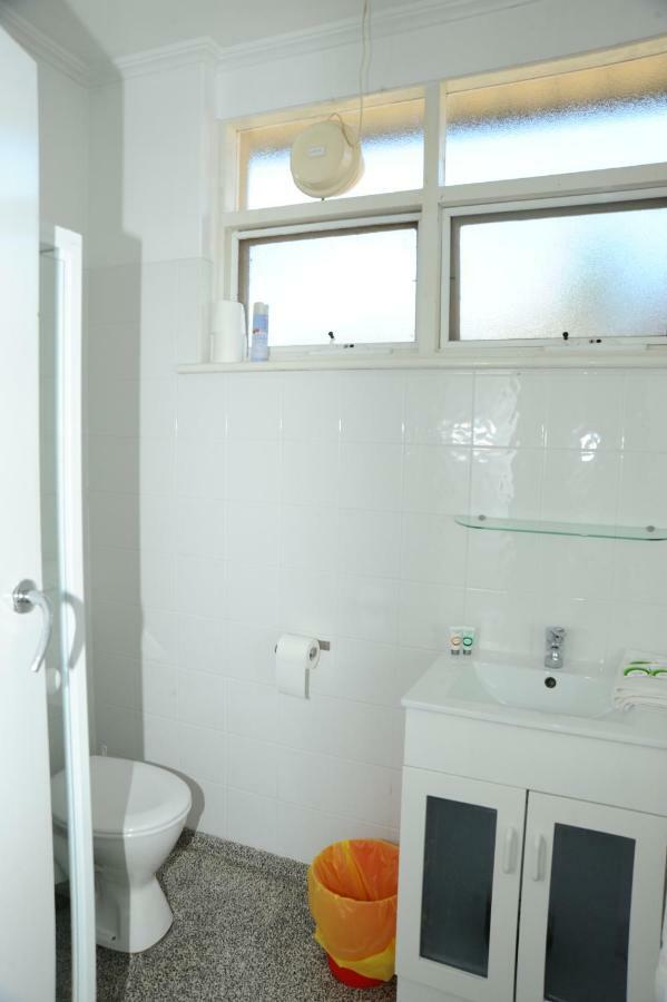 Apartment Glenelg Apartments-ellis