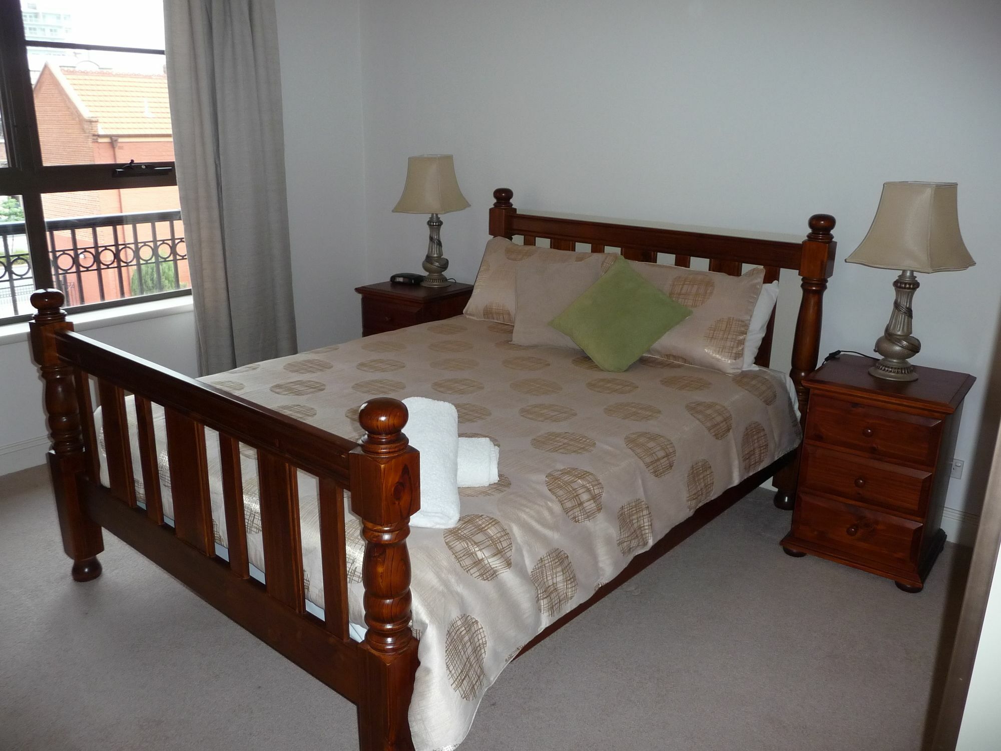 Escape 2bd In Adelaides East End 3 * Adelaide