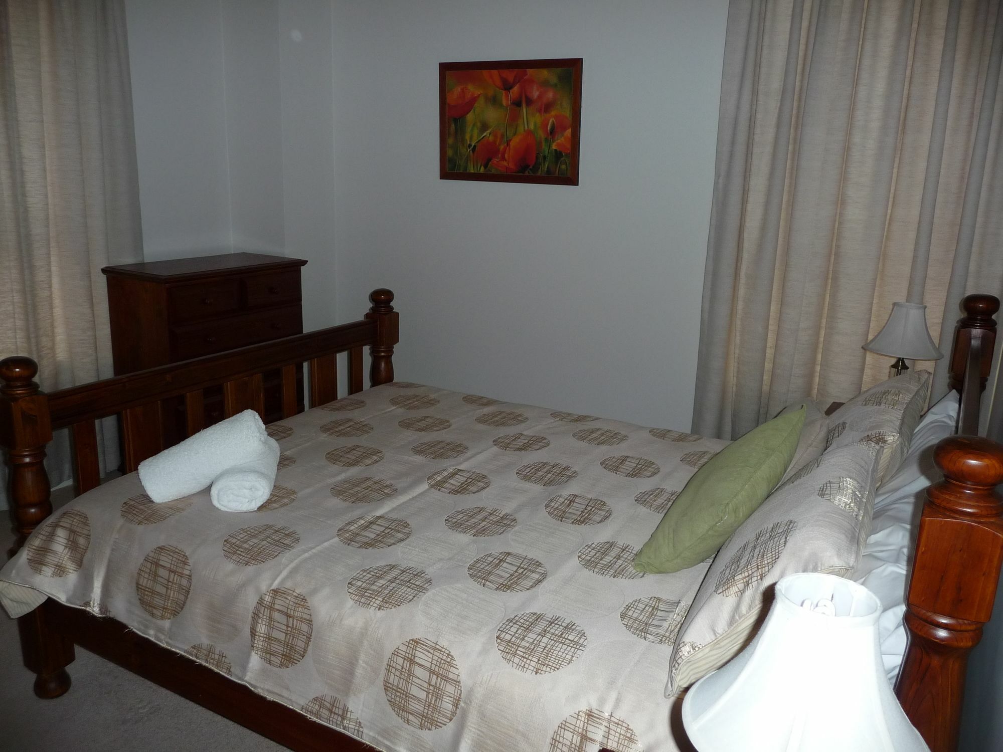 Escape 2bd In Adelaides East End 3 * Adelaide