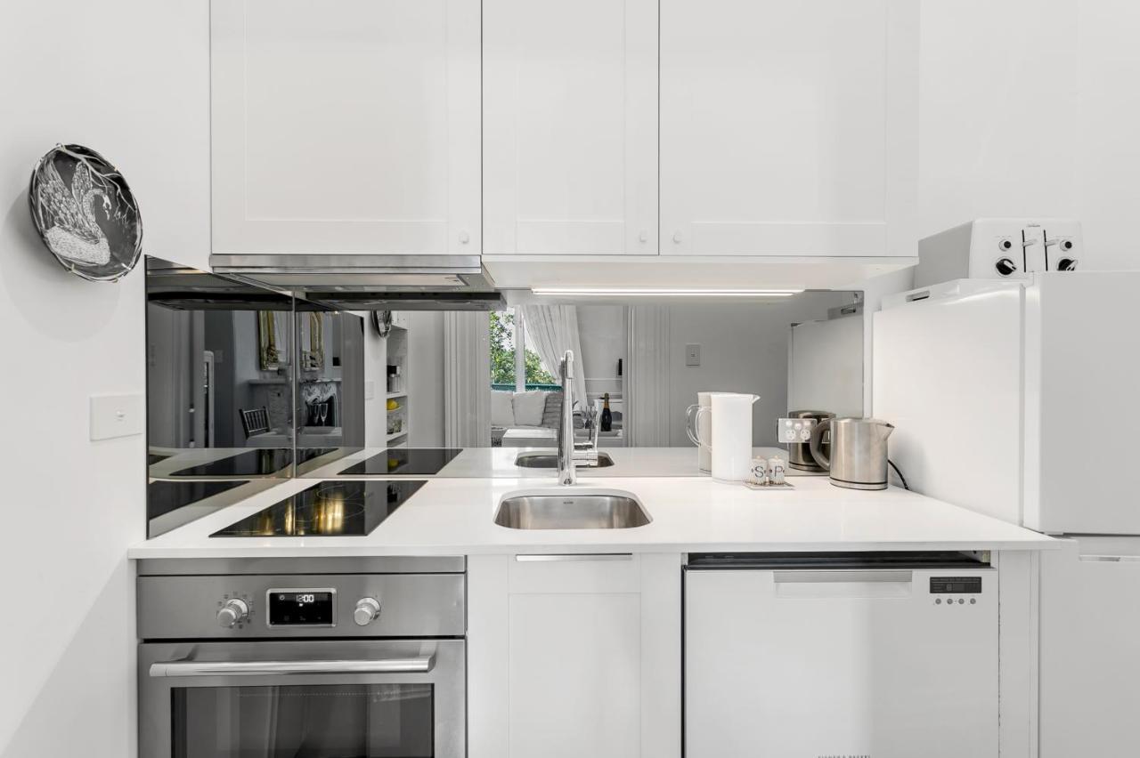 Botanic 'parisienne Suite' Apartment Adelaide