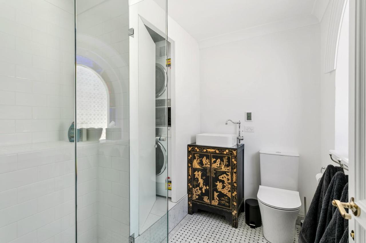 Botanic 'parisienne Suite' * Adelaide