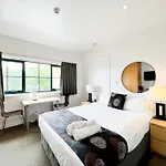 Studio 427/247 Gouger St Ex Hotel Room In City