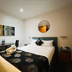 City Ex Hotel Ensuite Room In City 408