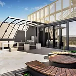 Iris - The Skylight Escape Apartment