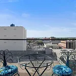 The Zen Apartments With Urban Soul