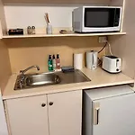 Ensuite Studio At Gouger St 106