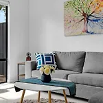 2Br Townhouse Cbd Chinatown Free Wifi Freeparking