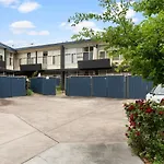 Renovated 1Br Unit Cbd Parking Wi-Fi South Tce