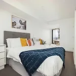 2 Bedroom Apartment With Stunning Views And Car Parking