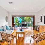 Gladstone Gardens - Family Comfort In North Brighton