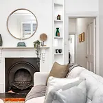 \'The Cosy Corner\' Classic Haven With Modern Comforts