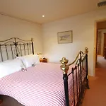 North Adelaide Heritage Cottages & Apartments
