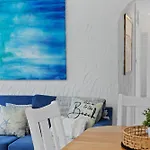 Bayswaterfront Apartments