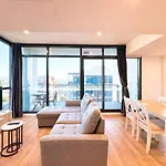 High-Rise Heaven - West Franklin
