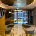 Elegant New Apt In Adelaide Vibrant Rundle Mall